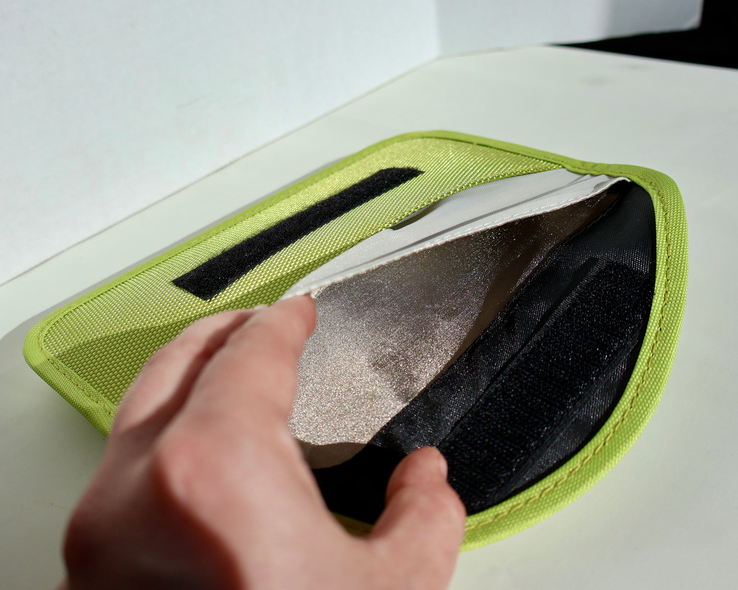 Faraday Silver Lined EMF Blocking Phone Pouch for Standard iPhone - LIME BLUE ROSE