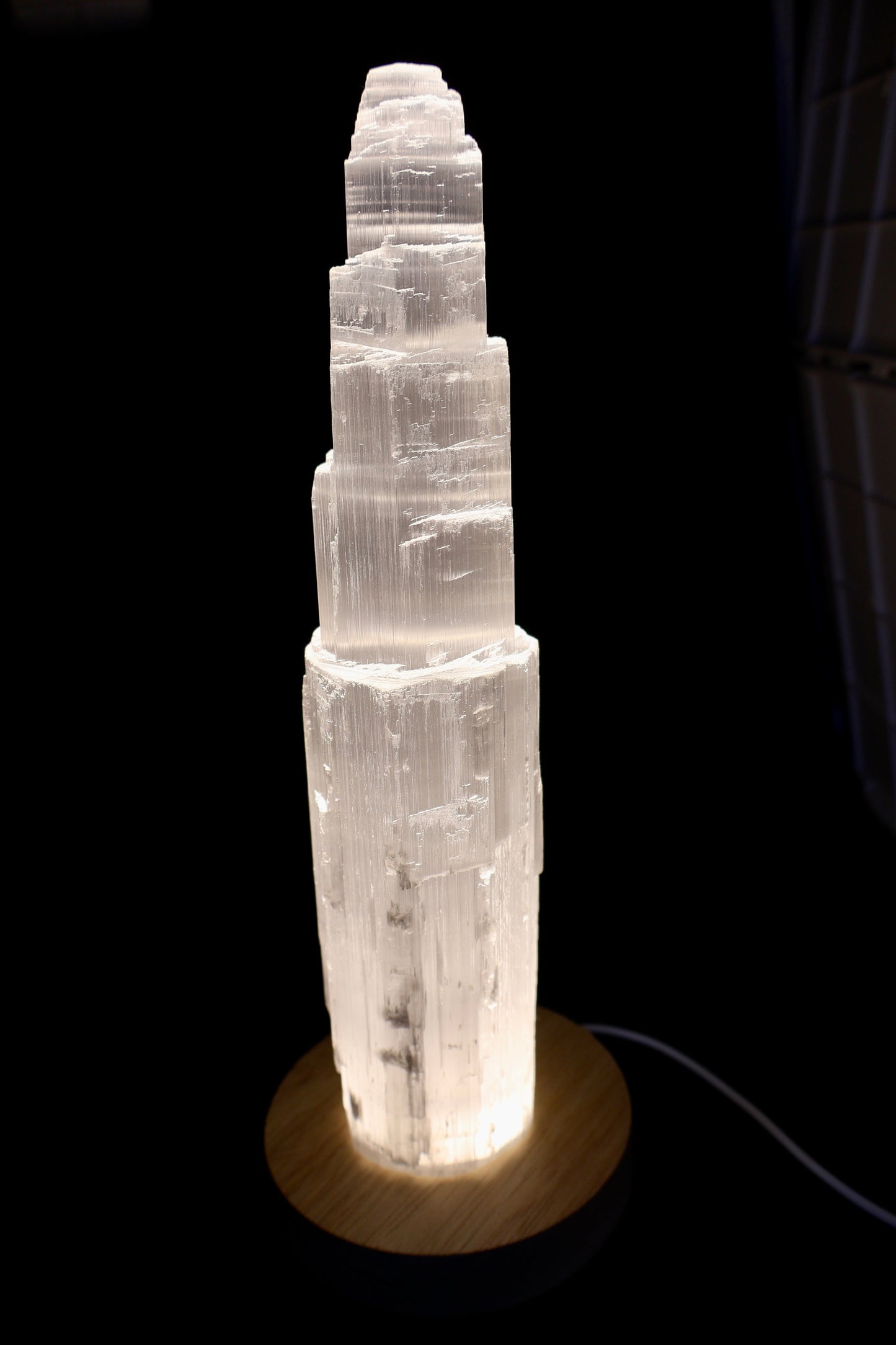 LED Display Stand with Warm Light, USB Powered, For Crystals and Other Objects
