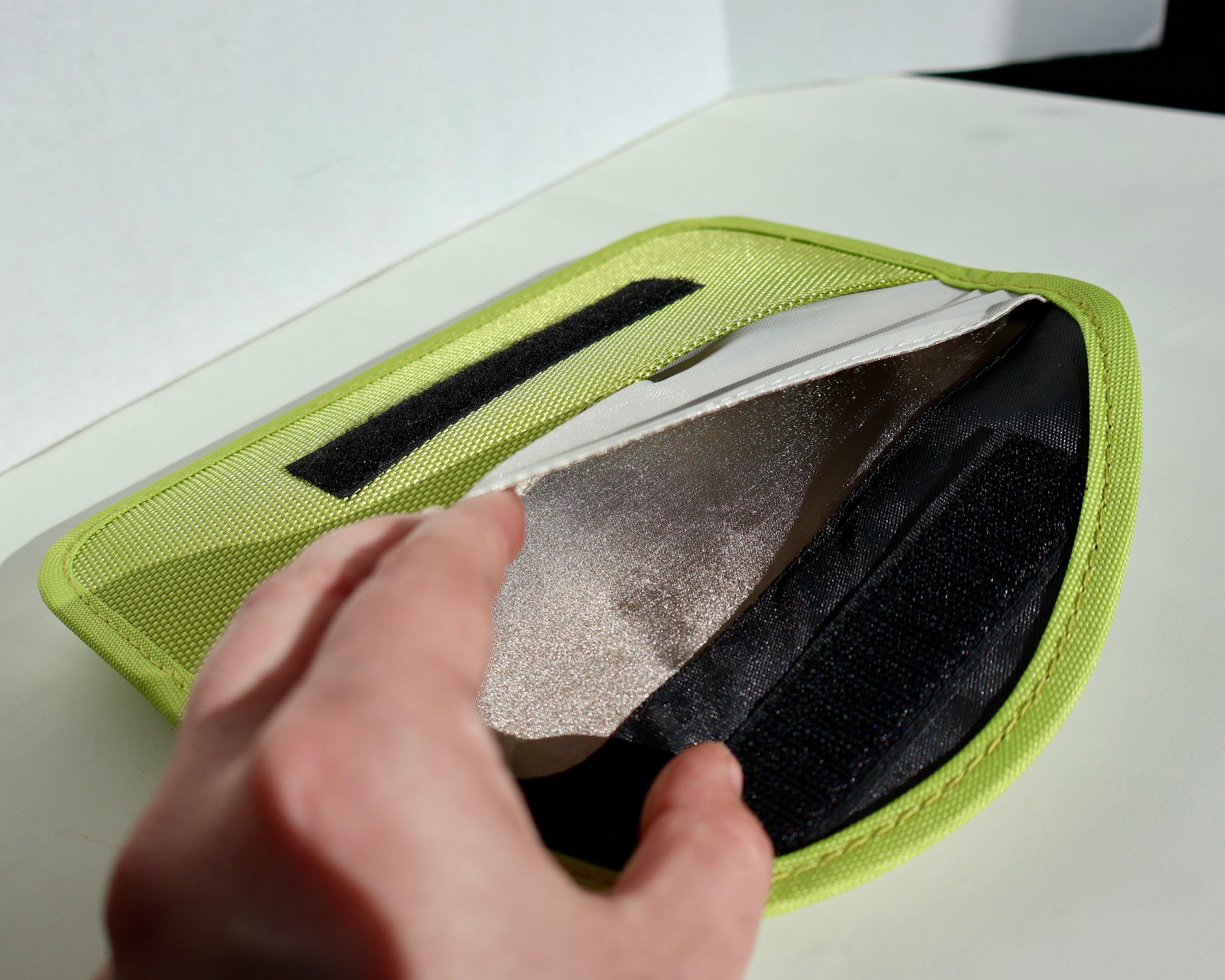 Faraday Silver Lined EMF Blocking Phone Pouch for Standard iPhone - LIME BLUE ROSE