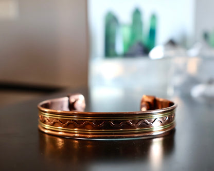 unique Copper Cuff Bracelet, Pure Copper with Two-Tone Brass Wave Design and 2 Magnets, Stress Relief in lighting effect