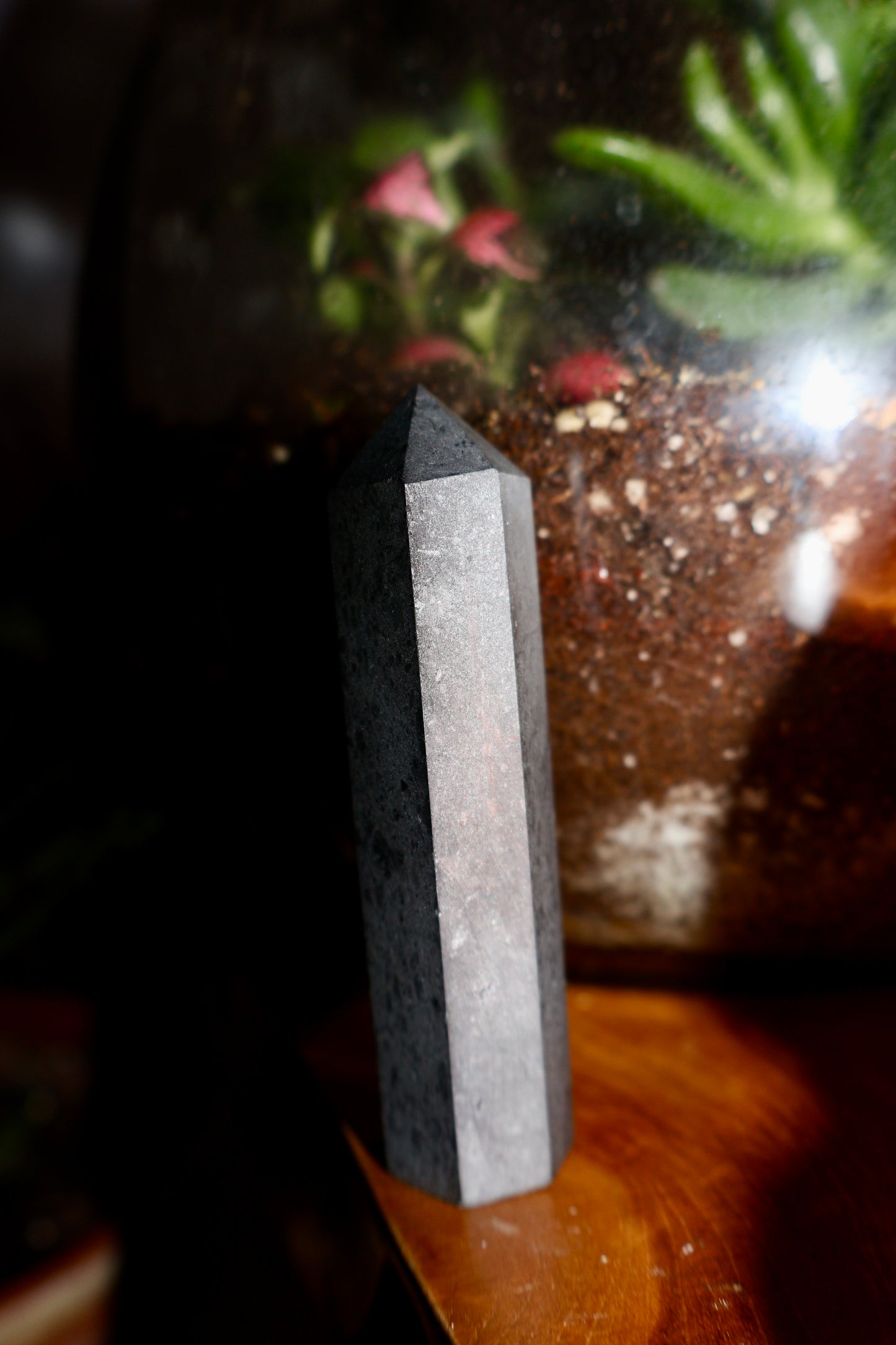 Elite Shungite Stone Tower, Sourced from Russia, Natural Electromagnetic Wave Absorber and Water Purifier